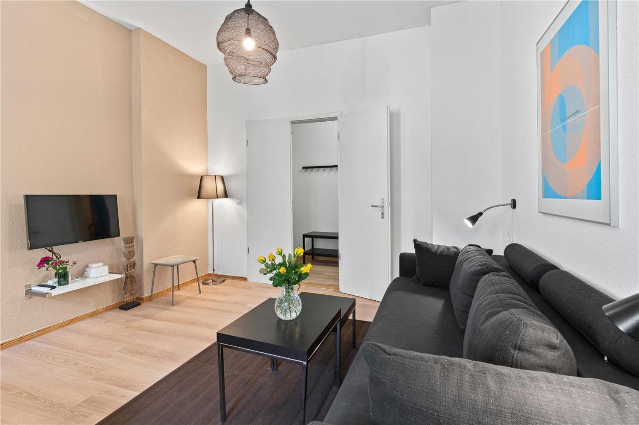 Holiday 33 Apartments Efg Schoenhauser Allee Mit Balkon برلين المظهر الخارجي الصورة