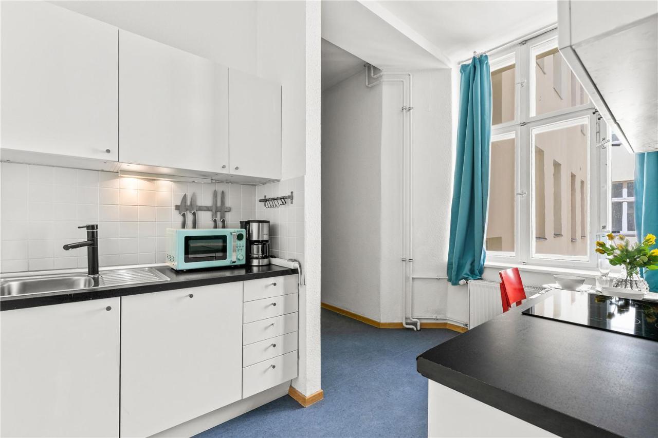 Holiday 33 Apartments Efg Schoenhauser Allee Mit Balkon برلين المظهر الخارجي الصورة