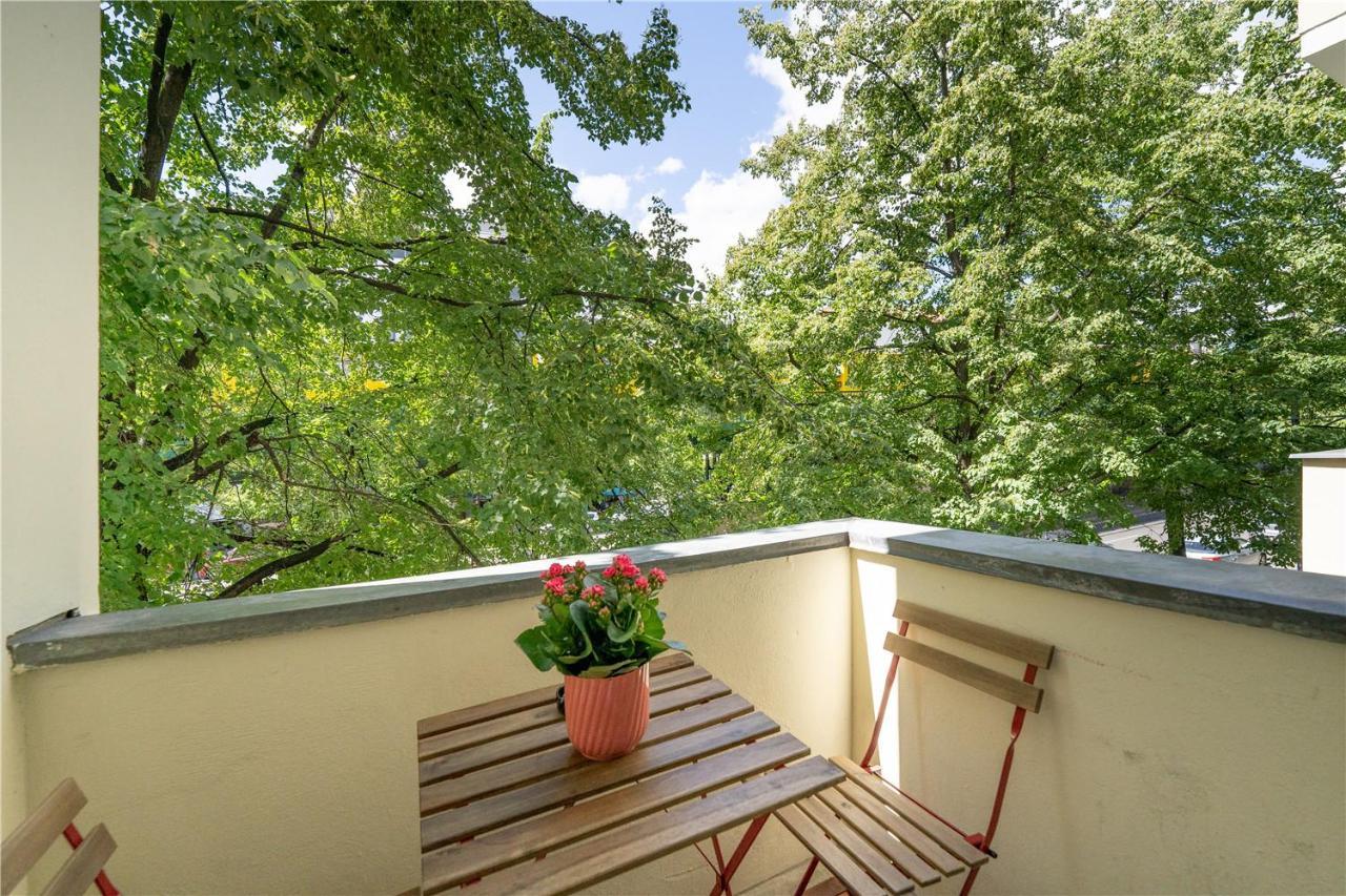 Holiday 33 Apartments Efg Schoenhauser Allee Mit Balkon برلين المظهر الخارجي الصورة